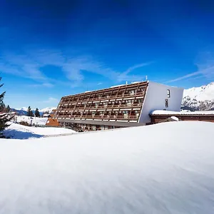 La Cachette, Friendly Hotel
